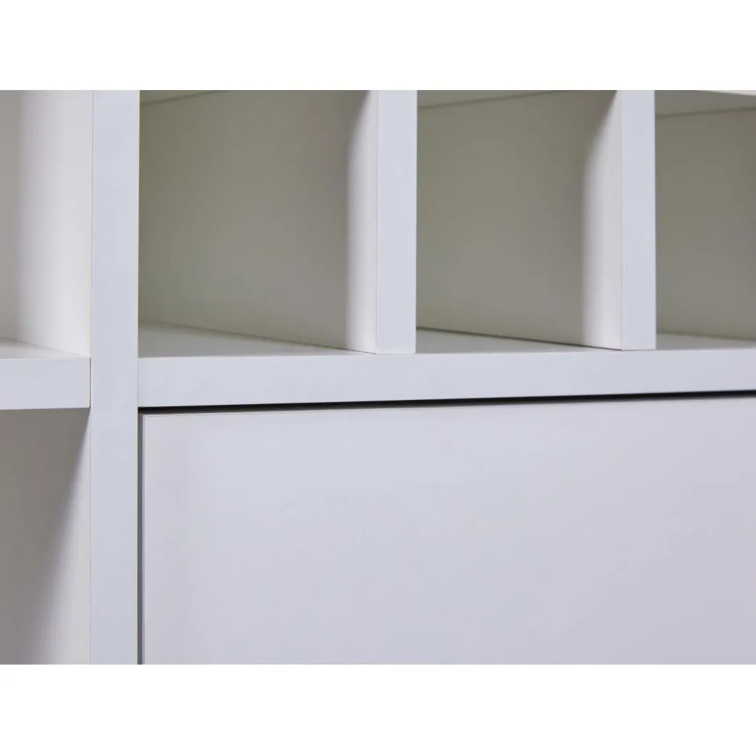 Armoire à bouteilles JULINA coloris blanc chêne Artisan