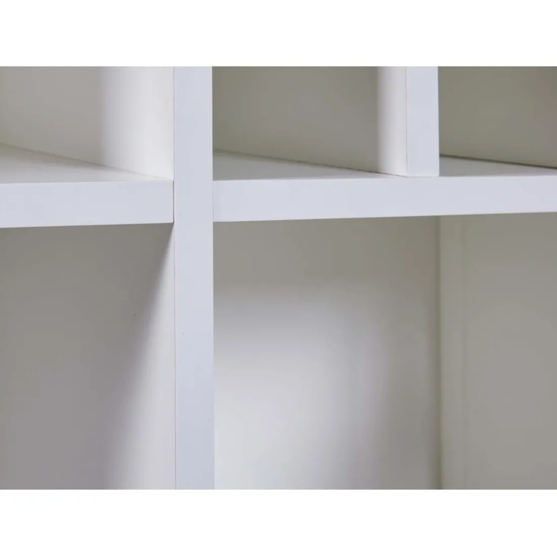 Armoire à bouteilles JULINA coloris blanc chêne Artisan