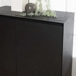 Buffet noir 2 portes 3 étagères pieds métal noir MAXENDRE