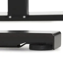 Bureau assis-debout électrique avec plateau en bois et métal noir