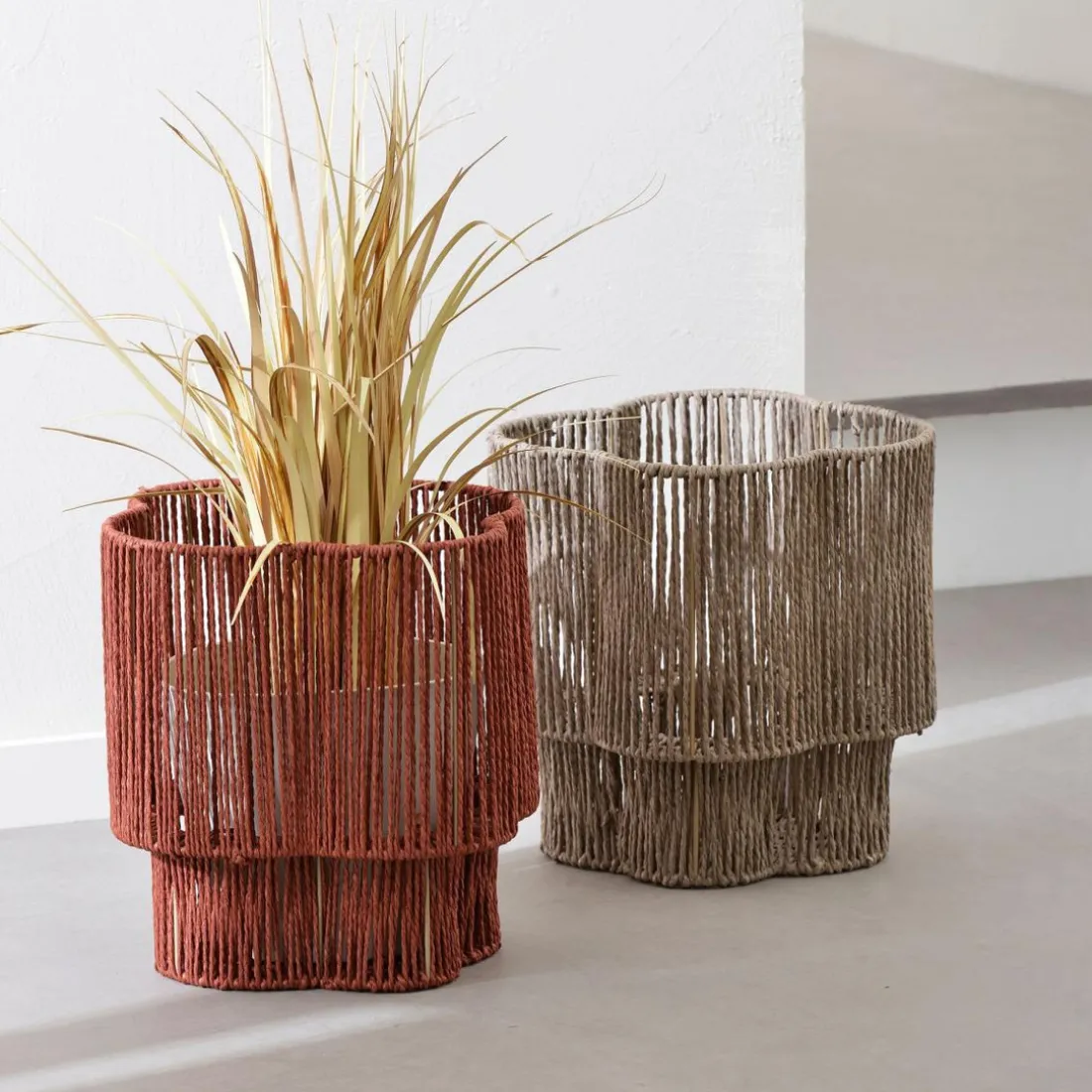 Cache pot en métal et cordes effet tressée FILOUS beige