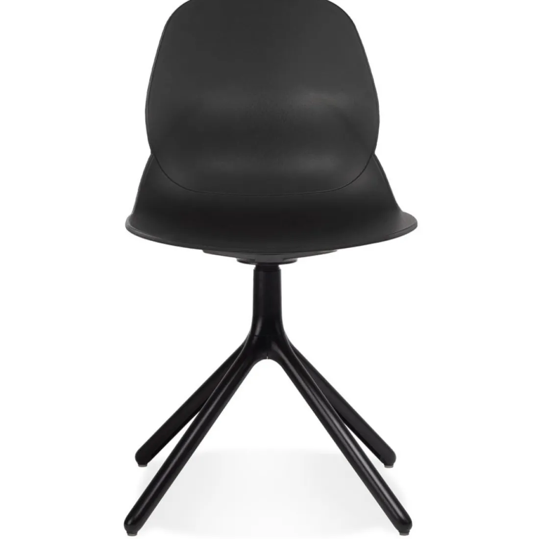 Chaise design 'TUCANA' noire avec pieds en métal