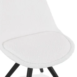 Chaise design 'VALENTINE' en tissu bouloché blanc et pieds en bois noir