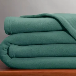 Couverture POLAIRE unie microfibre tempérée eucalyptus