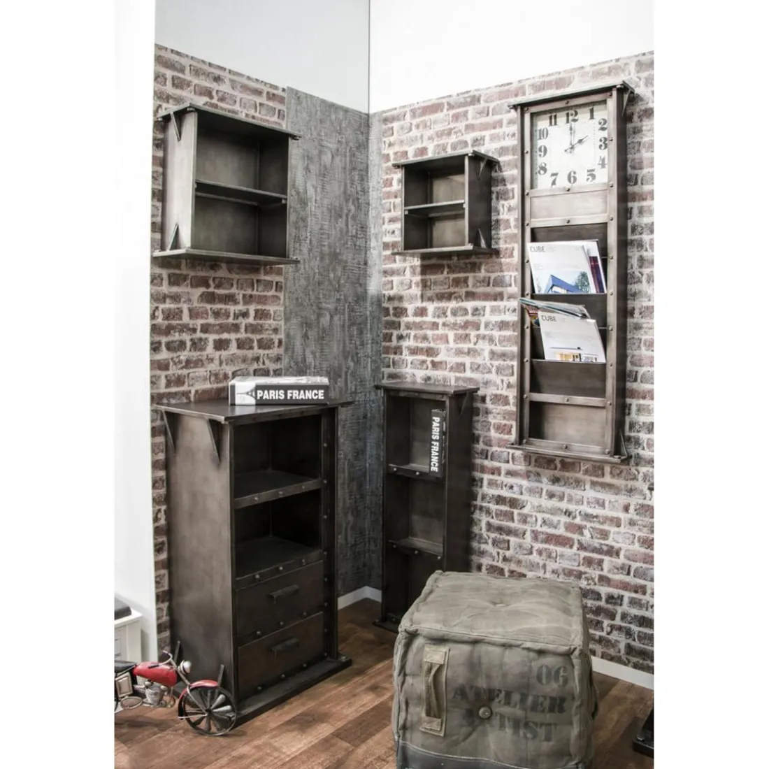 Etagère murale en MDF avec 3 compartiments anthracite