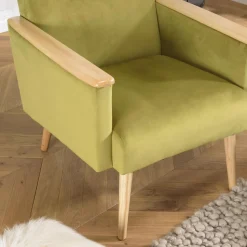 Fauteuil velours vert clair pieds et accoudoirs bois