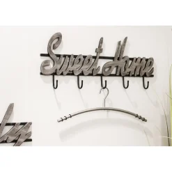 Garderobe murale 5 crochets motifs écriture en bois laqué gris et cadre en métal noir