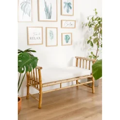 Le banc DILI avec son design scandinave en bois massif et tissu etanche