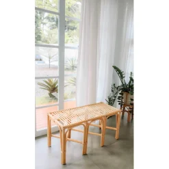 Le banc SULAWESI design scandinave épuré assise en rotin naturel et tissu etanche