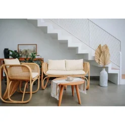 Le Canapé MOROTAI design scandinave épuré assise en rotin naturel et tissu etanche