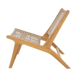 Le fauteuil intérieur extérieur en acacia massif et corde ARICA, de style scandinave