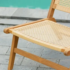 Le fauteuil intérieur extérieur en acacia massif AGUILARES style scandinave marron