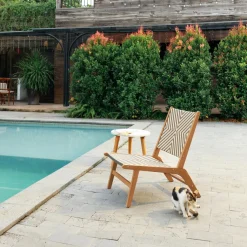 Le fauteuil intérieur extérieur en acacia massif AGUILARES au style scandinave