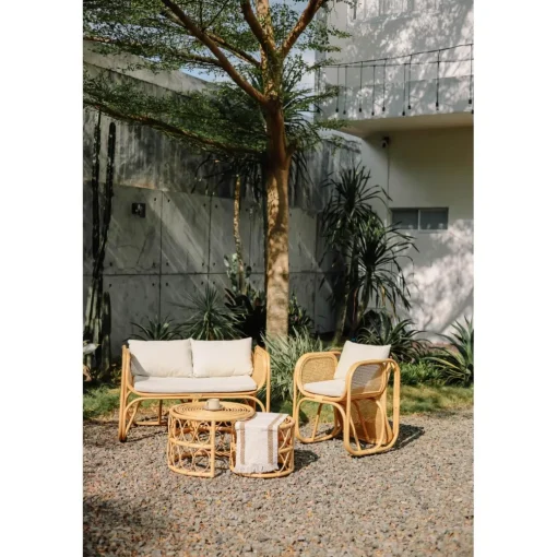 Le set de tables basses SALAWATI design épuré et sa structure en rotin