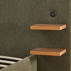 Lit-coffre complet avec tablettes et ports USB intégrés Lukas Tissu Vert