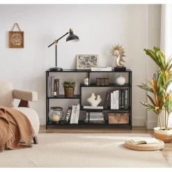 L'étagère bibliothèque style industriel ODDA avec ses 5 niveaux de rangement design intemporel