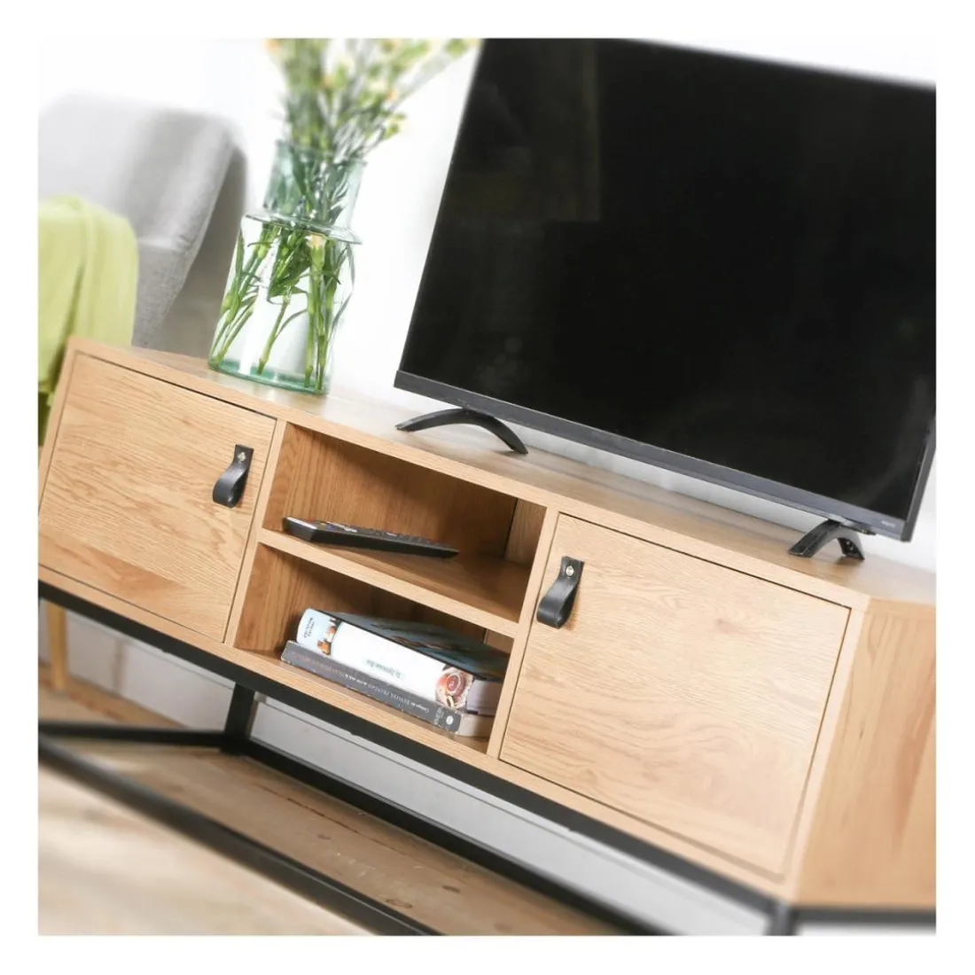 Meuble TV décor chêne 2 portes et niche Centrale en bois Beige
