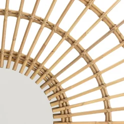Miroir rond modèle soleil en rotin couleur brun miel KALLY