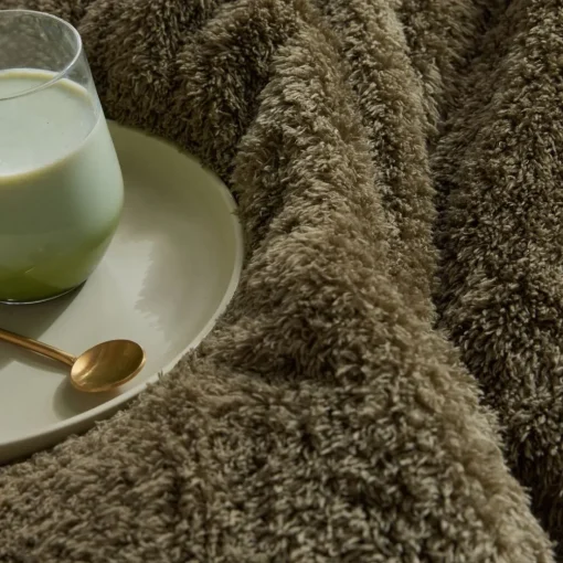 Plaid Teddy en Polyester 130 x 180 MATCHA Matcha
