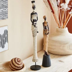 Statuette Africaine mains croisées en Résine HASNA Blanc