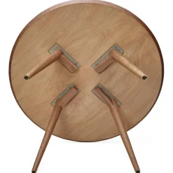 Table à dîner ronde 'SWEDY' en bois Noyer style scandinave