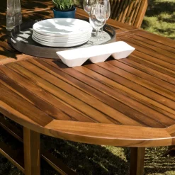 Table de jardin HANNA 8/10 personnes - Table ovale extensible 180/240 x 100 cm en bois teck huilé