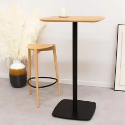 Table haute 'PATATI' en bois finition naturelle et métal blanc