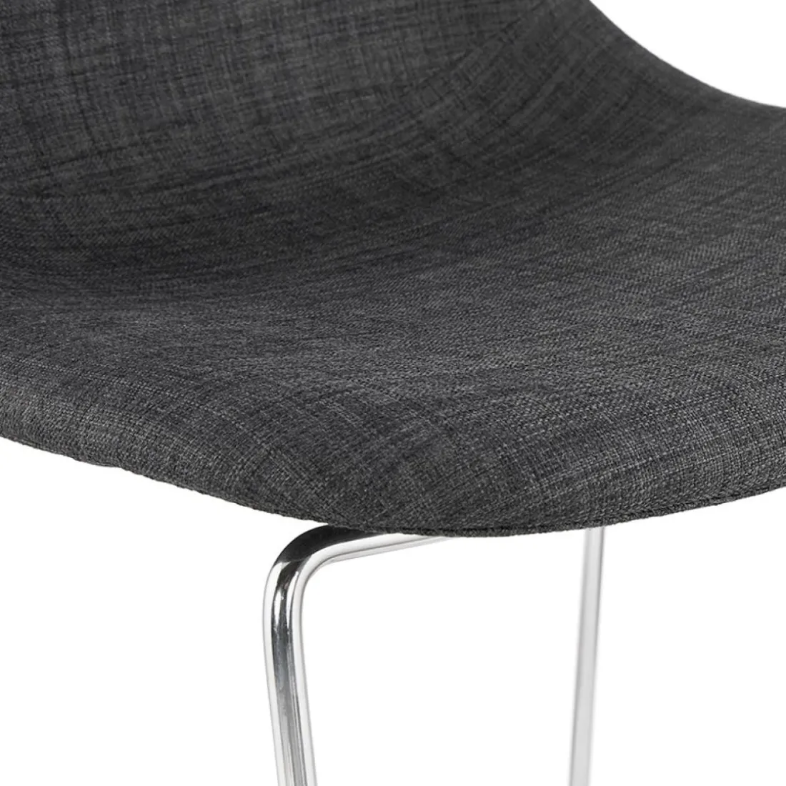 Tabouret de bar empilable 'FAKIR' en tissu gris foncé et pied en métal chromé