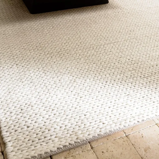 Tapis rectangulaire en laine tissée couleur écru QUENTIN