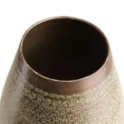 Vase alu vert vieilli motifs arabesques fleuris HONORE